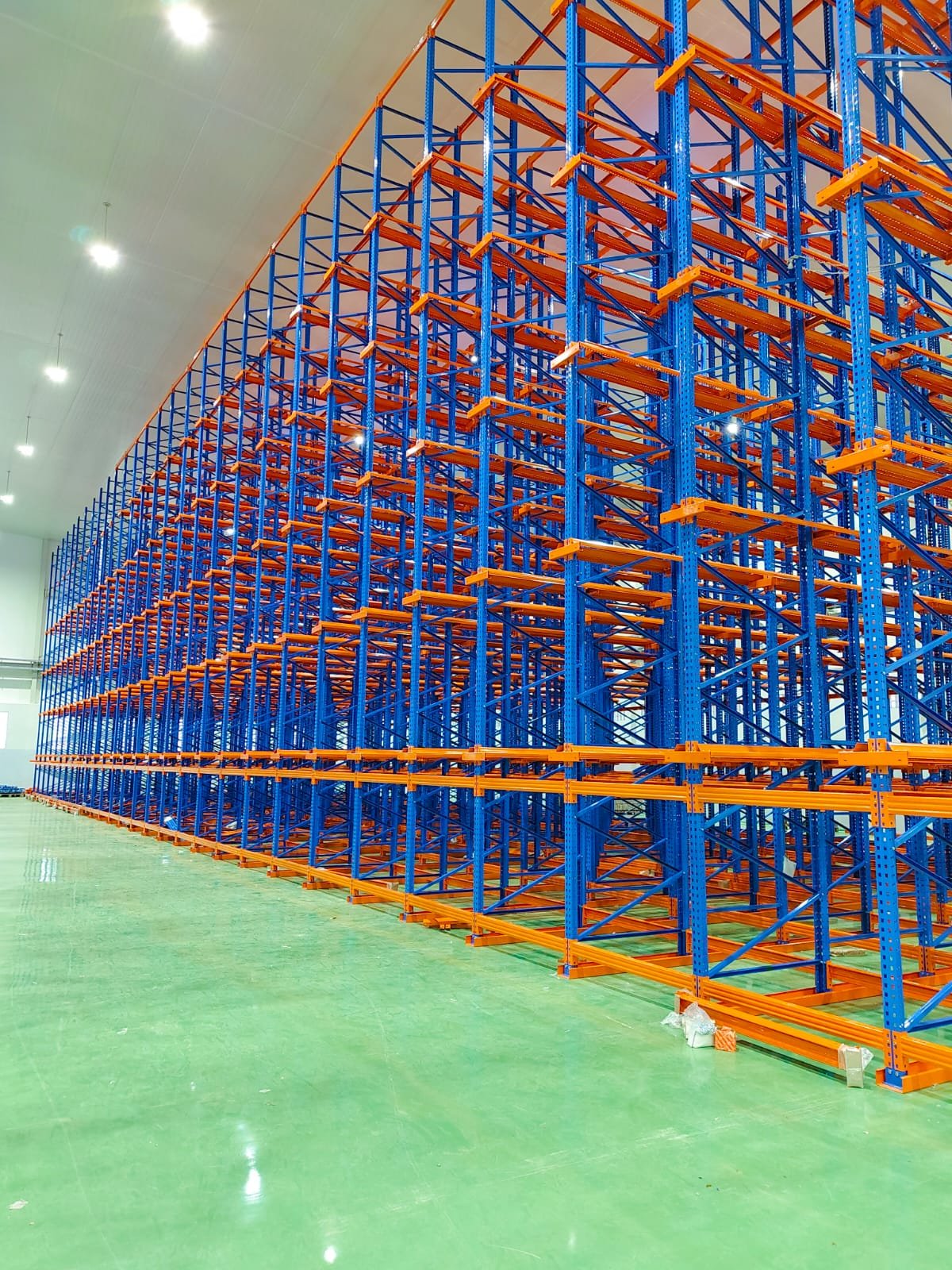 Pabrik rak drive-in Perkasa Racking TAP - produksi langsung